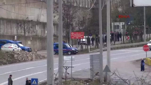 Kocaeli Hdp'li Vekiller Kandıra'da Tutukluları Ziyaret Etti