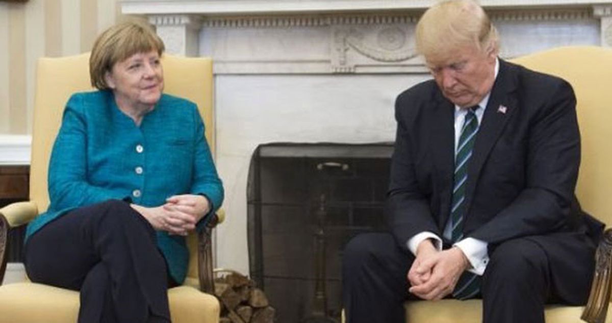 Merkel ve Trump'ın Görüşmesinde Dikkat Çeken Kare