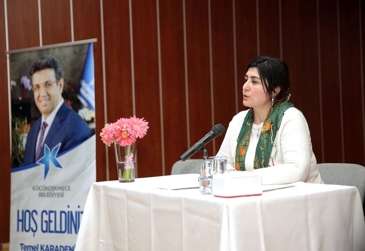 Yaşam Koçu Nurcan Arı: 'İletişimi Konuşmak Zannediyoruz, İletişim Dinlemektir'