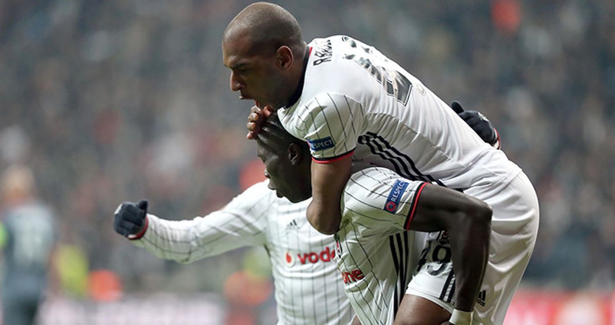 Yasin Öztekin, Instagram'dan Paylaşım Yaparak Beşiktaş'ı Kutladı