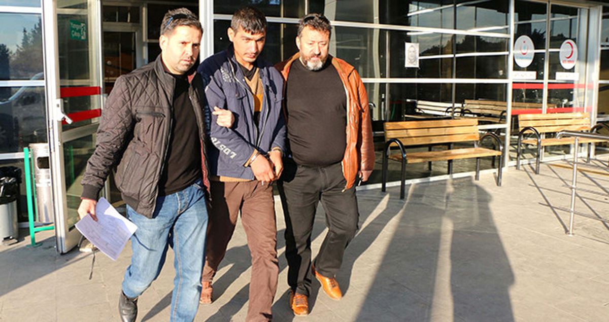 4 Aydır Cinayet Şüphelisi Olarak Aranan Şahıs Kanada'ya Kaçarken Yakalandı