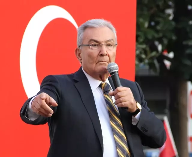 CHP'li Baykal Manisa Mitinginde Konuştu CHP'li Baykal Manisa Mitinginde Konuştu
