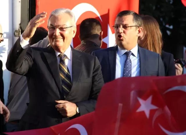CHP'li Baykal Manisa Mitinginde Konuştu CHP'li Baykal Manisa Mitinginde Konuştu