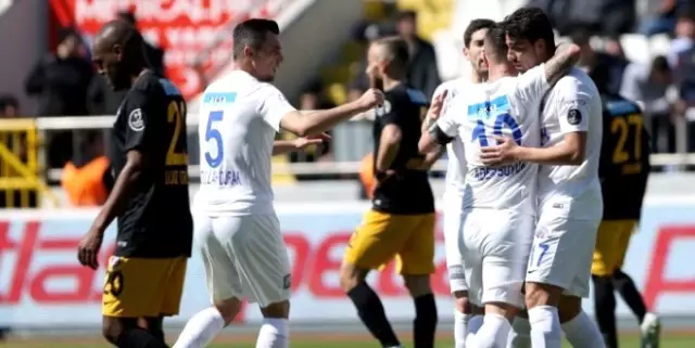 Gol Düellosu Paşa'nın