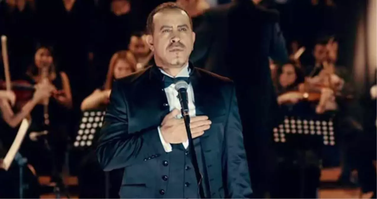 Haluk Levent İzmir Marşı'nı Söyledi, Dinleyenlerin Tüyleri Diken Diken Oldu