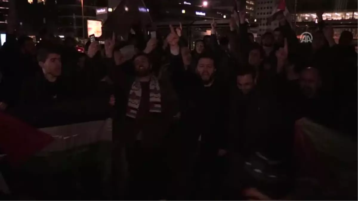 Israil'in 'Ezan Yasağı' Yasa Tasarısına Tepkiler