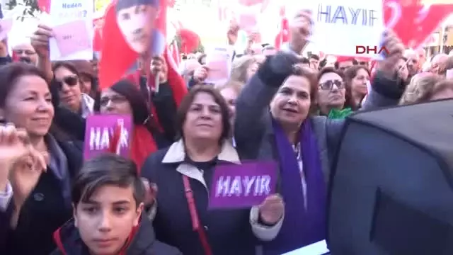 Manisa CHP'li Baykal: 'Evet Çıkarsa Ortalık Karışır' Manisa CHP'li Baykal: 'Evet Çıkarsa Ortalık Karışır'