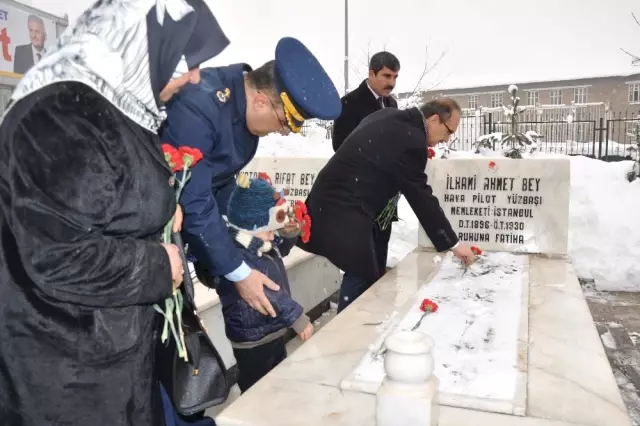 Muş'ta Çanakkale Zaferinin 102 Yılı Etkinliği Muş'ta Çanakkale Zaferinin 102 Yılı Etkinliği