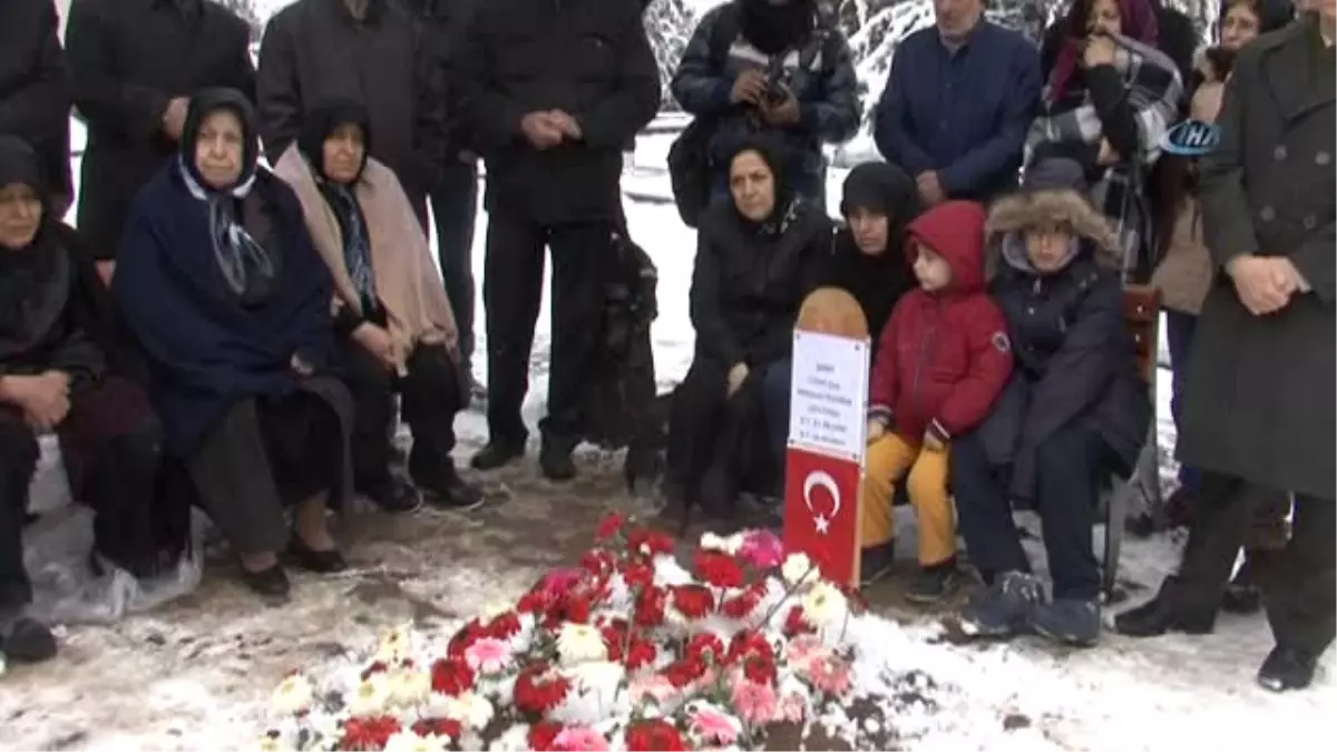 Şehit Eşi Esra Yıldırım: 'Seni Kalbime, Kalbimi Toprağa Gömdüm'