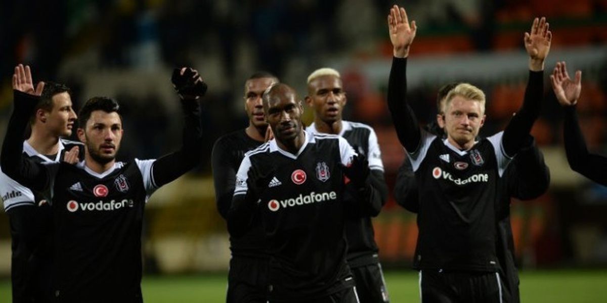 Beşiktaş, Antalyaspor'u Yenip Liderliğini Sürdürmek İstiyor