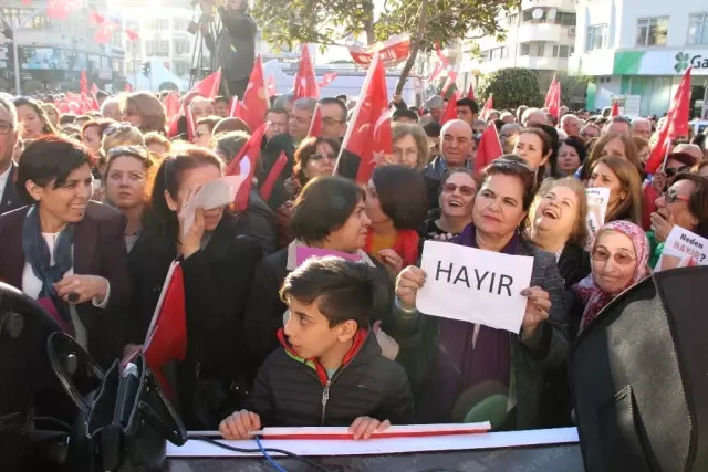 CHP'li Baykal Manisa Mitinginde Konuştu CHP'li Baykal Manisa Mitinginde Konuştu