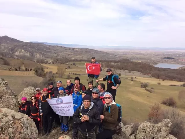 Afdos'lu Sporcular Şehitleri Yad Etti