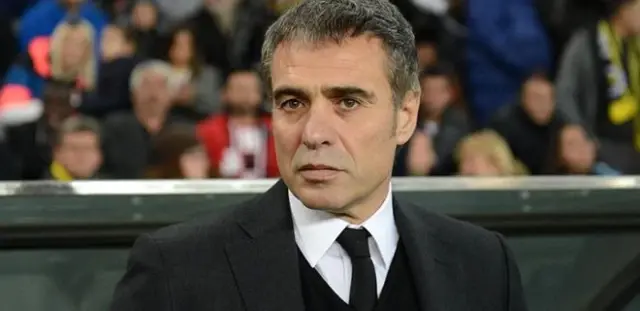 Ersun Yanal, Bodrum'da Nişanlandı