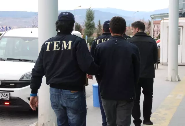 Karabük'te Fetö Operasyonunda 2 Gözaltı