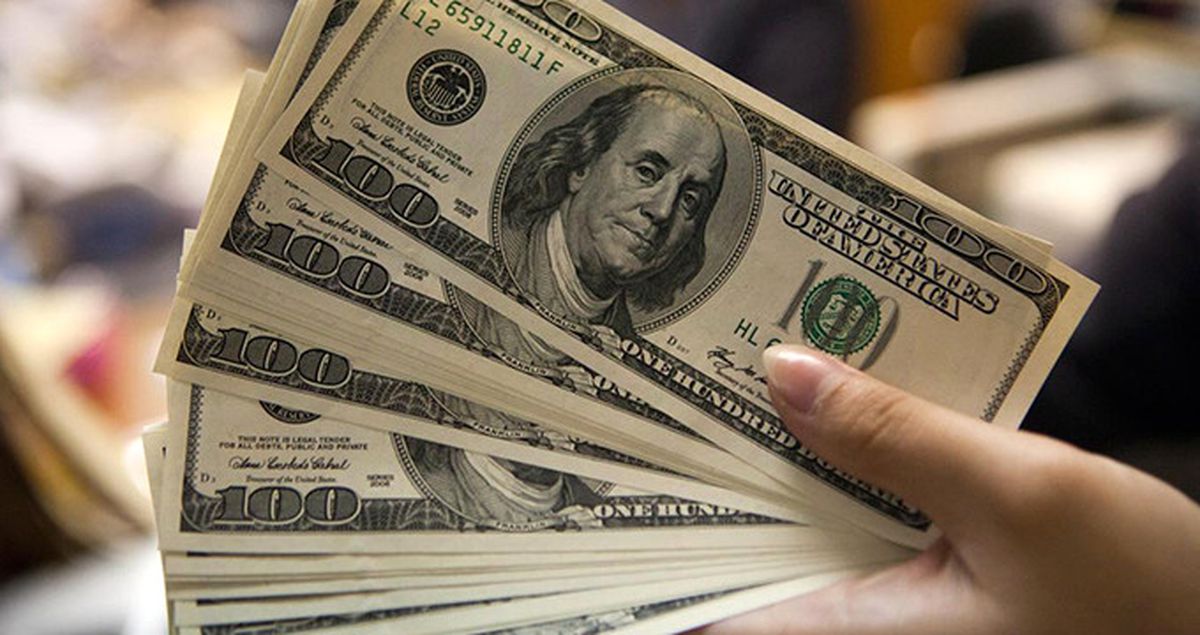 Dolar 3,62 TL'den, Euro 3,90 TL'den Haftaya Başladı