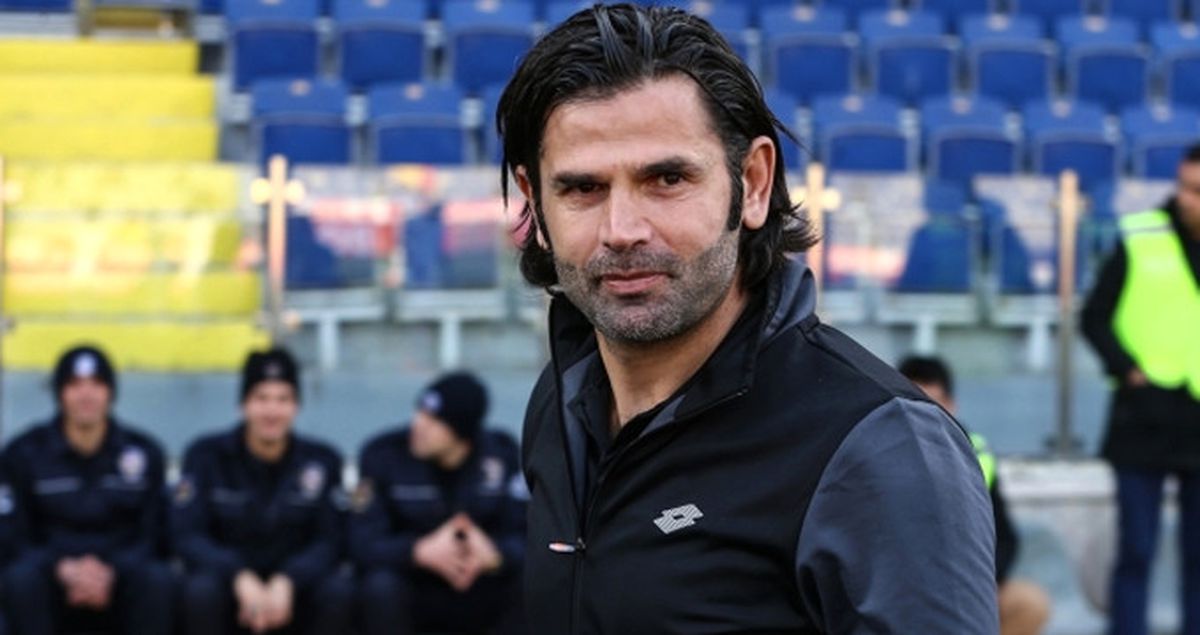 Akhisar Belediyespor, Yeni Sezonda Takımı İbrahim Üzülmez'e Teslim Edecek