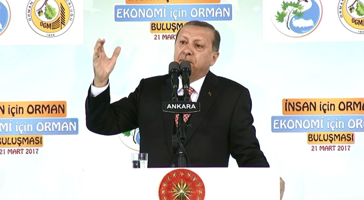 Avrupa'ya Yüklendi: Topunuz Gelin !