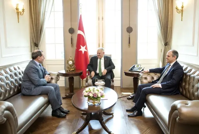 Başbakan'ın Konuğu Dursun Özbek'ti