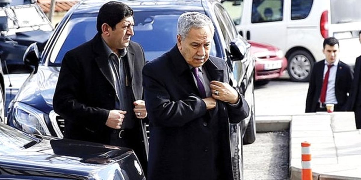 Bülent Arınç'tan Binali Yıldırım'a Parti İçi Eleştiri Sitemi