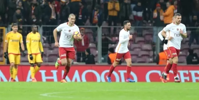 Galatasaray'da Sakatlık Sıkıntısı Bitmiyor!