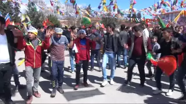 Gaziantep'te, Nevruz Kutlamalarında Ateş Yakılmasına Izin Verilmedi Gaziantep'te, Nevruz Kutlamalarında Ateş Yakılmasına Izin Verilmedi