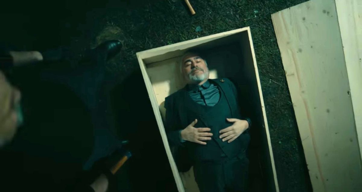 İçerde'de Dizisinde Nefes Kesen Sahne! Celal Baba, Kudret'i Diri Diri Gömdü