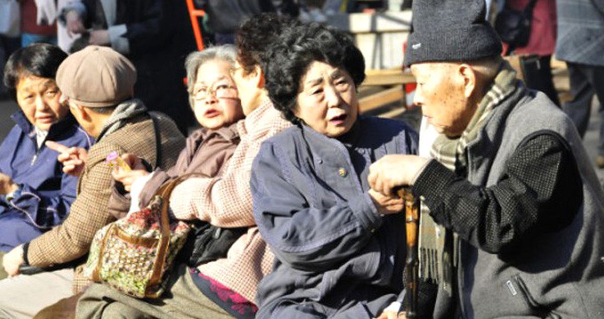 Japonya'da Yaşlılara 'Ehliyeti Bırak Cenaze İndirimi Kap' Kampanyası