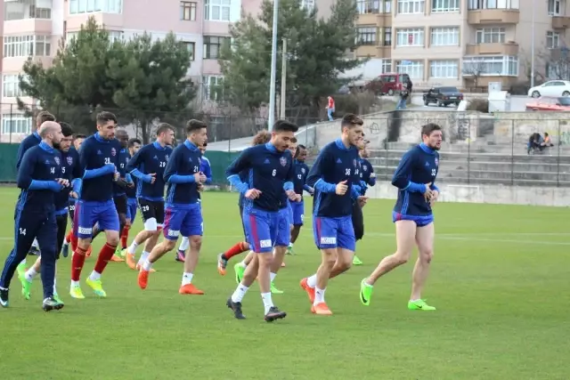 Karabükspor, Fenerbahçe Maçına Antalya'da Hazırlanacak