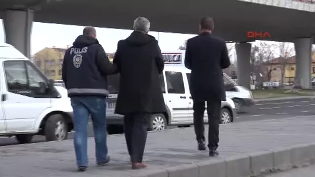 Kayseri ve Bursa'da Fetö Operasyonu: 25 Gözaltı Kararı Kayseri ve Bursa'da Fetö Operasyonu: 25 Gözaltı Kararı
