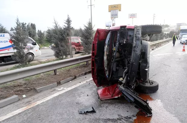 Kocaeli'de Trafik Kazası: 4 Yaralı