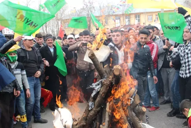 Muş'ta Nevruz Kutlaması