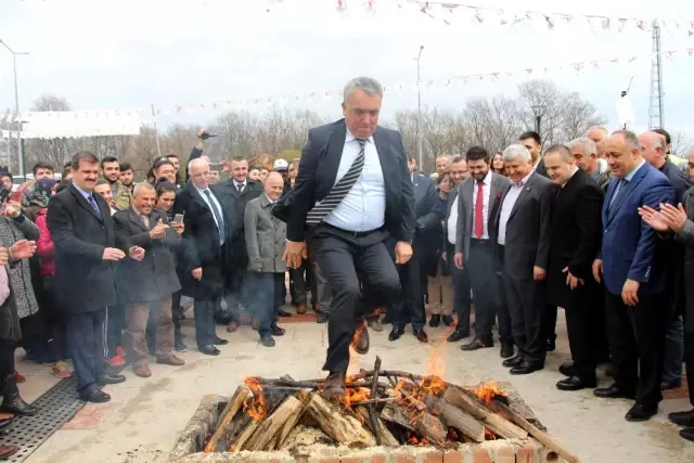 Omü'de Nevruz Bayramı Coşkuyla Kutlandı