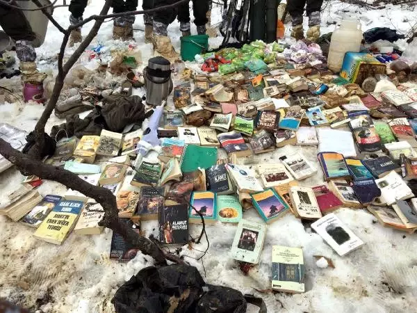 PKK Sığınağında 200 Kilo Amonyum Nitrat Ele Geçirildi