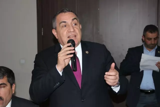 Ak Parti, Yaşlılarla Bir Araya Geldi Ak Parti, Yaşlılarla Bir Araya Geldi