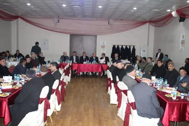 Ak Parti, Yaşlılarla Bir Araya Geldi Ak Parti, Yaşlılarla Bir Araya Geldi