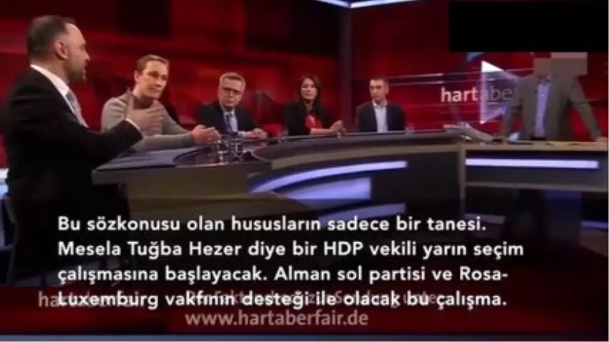 Alman Tv Kanalında Türkiye Düşmanı Cem Özdemir'i Rezil Eden Türk