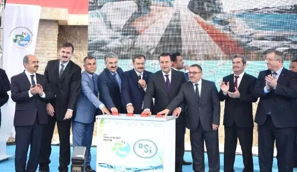 Bakan Eroğlu Kılıçdaroğlu�na �Afyonkarahisar�da Kese, Sabun