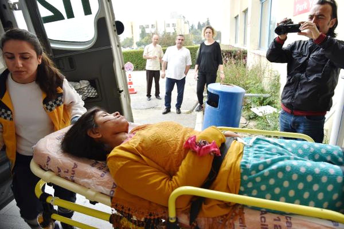 Eşini 'Dırdır Ediyor' Diye Dövdü
