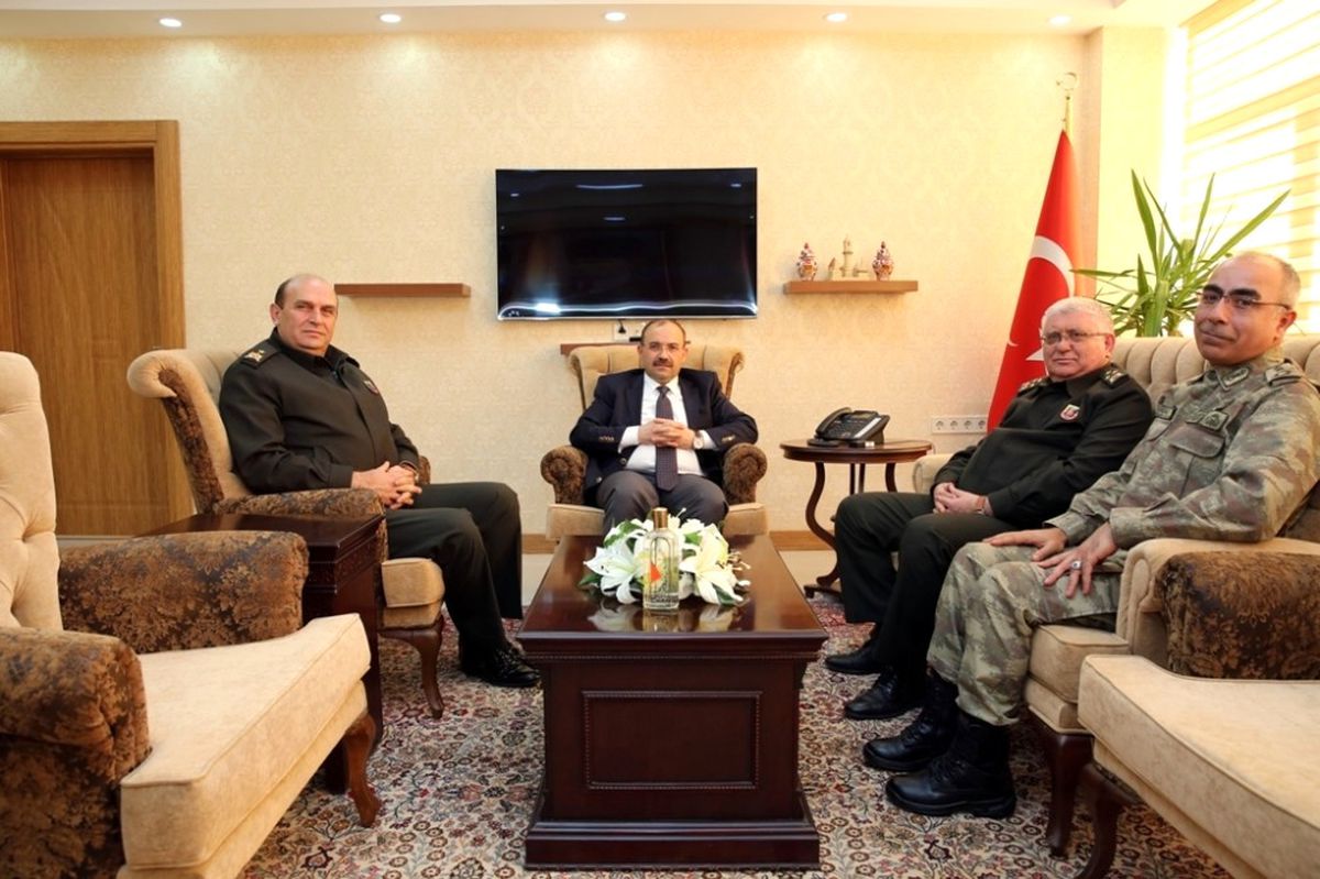 Korgeneral Ata Kalkan, Vali Ustaoğlu'nu Ziyaret Etti