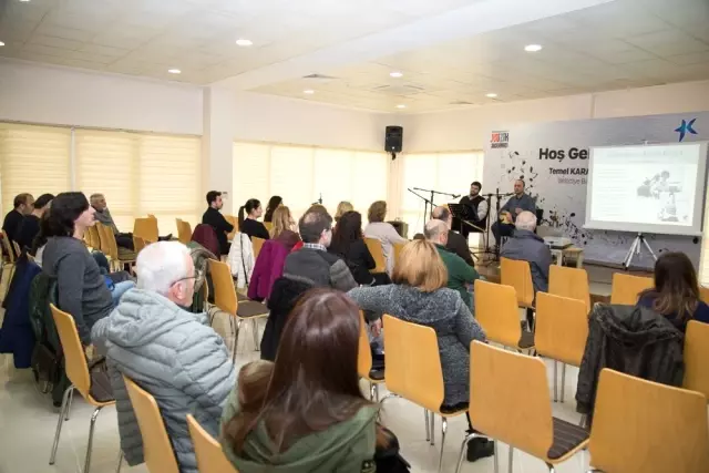 Müzik Akademisi'nde Türküler Can Buldu Müzik Akademisi'nde Türküler Can Buldu