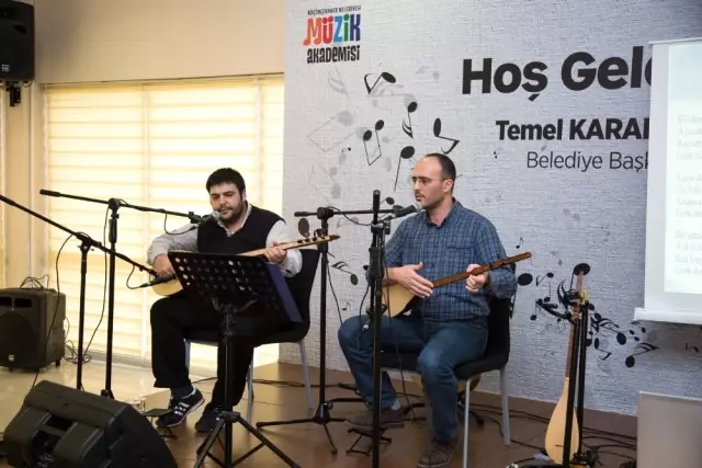 Müzik Akademisi'nde Türküler Can Buldu Müzik Akademisi'nde Türküler Can Buldu