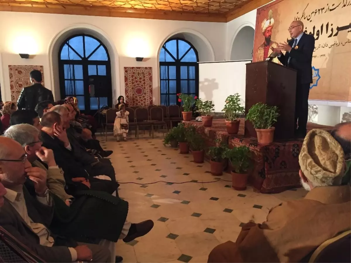 Türk Dünyası Uluğ Bey'i Andı