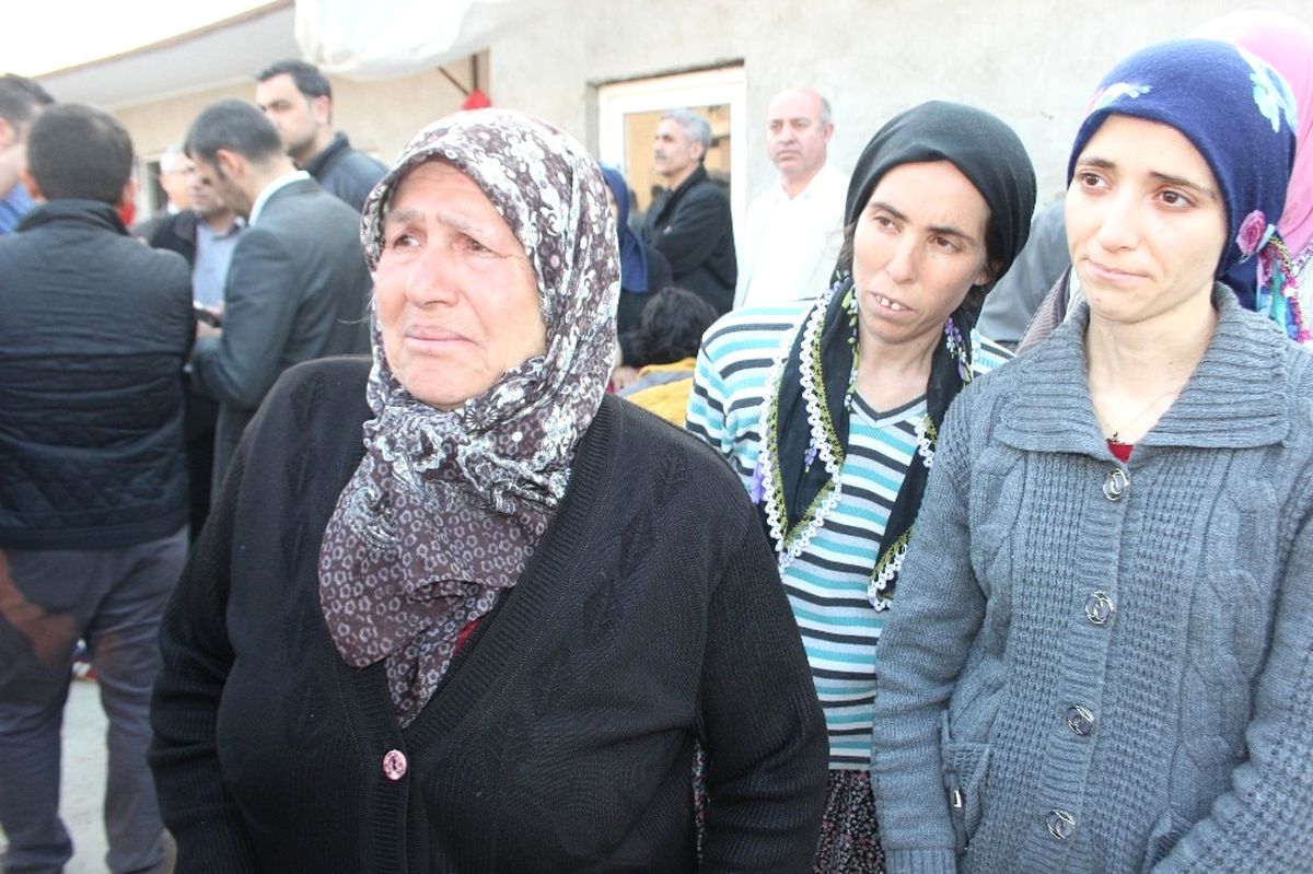 Aydın'da Yüzlerce Kişiyi Ev Sahibi Yapma Umuduyla Dolandıran Müteahhit Yakalandı