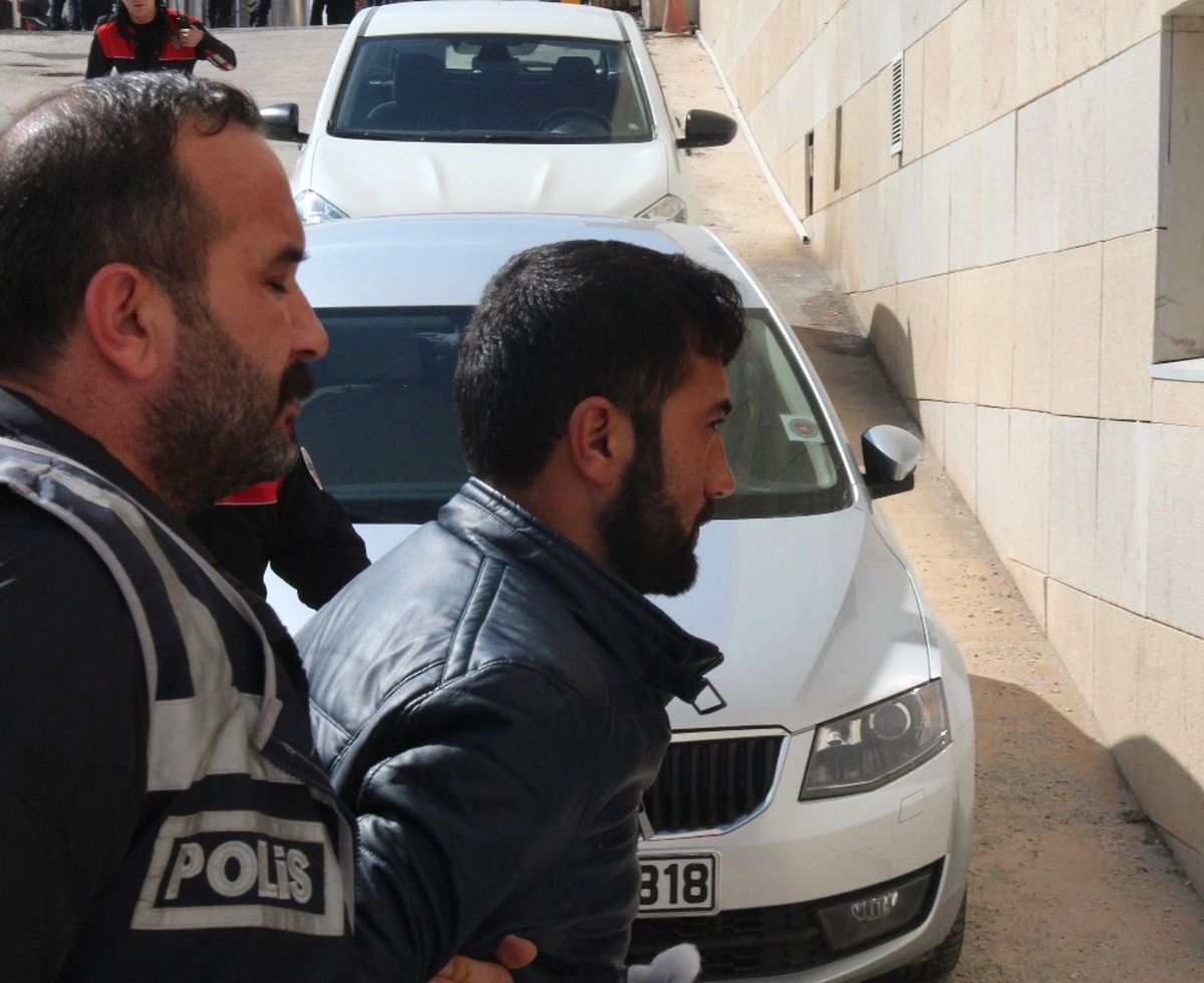 Elazığ'da 2 Kişiyi Yaralayan Şüpheli Tutuklandı
