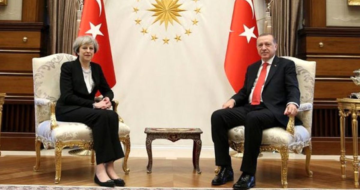 Erdoğan'dan İngiltere'ye Türkçe ve İngilizce Taziye Mesajı