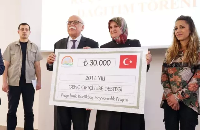 Bakan Avcı'dan Eskişehir'e İki Müjdeli Haber Bakan Avcı'dan Eskişehir'e İki Müjdeli Haber