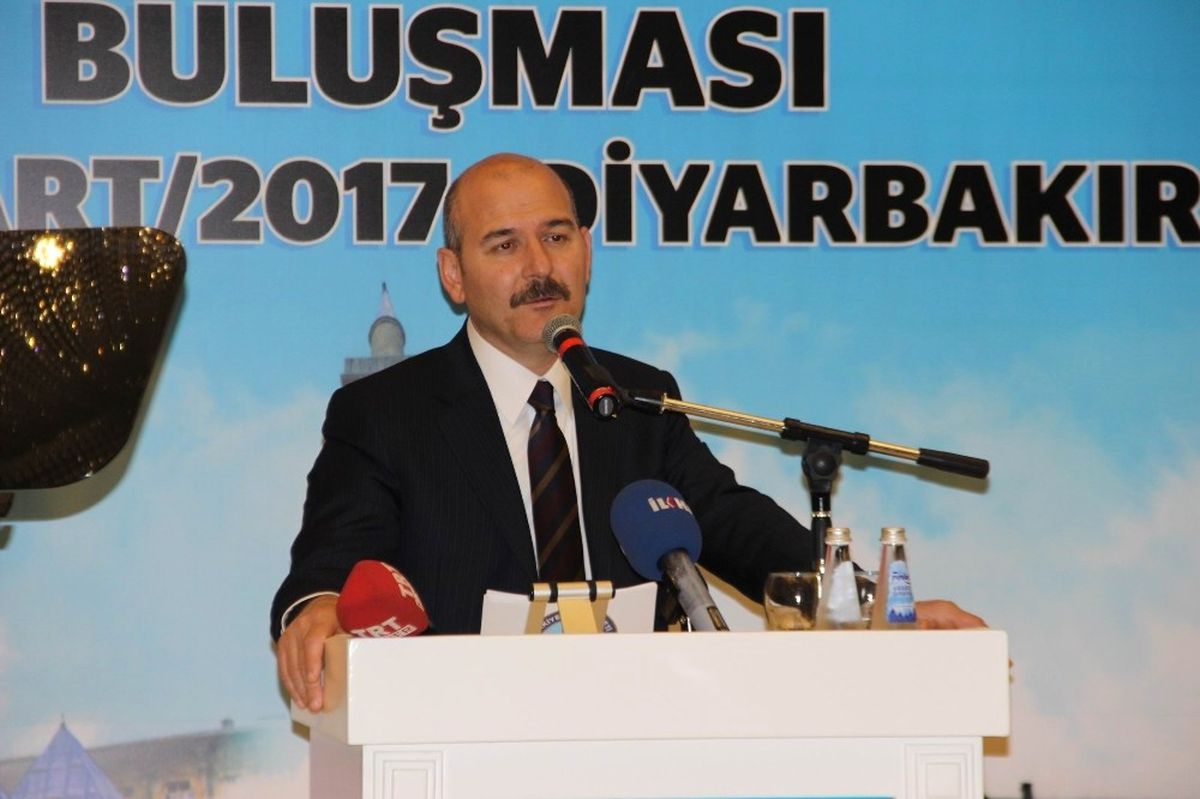 Bakan Soylu Diyarbakır'da Stk ve Kanaat Önderleri ile Bir Araya Geldi