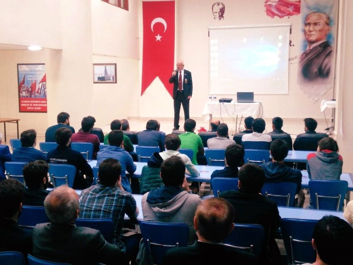Gaziler Gençlerle Buluştu