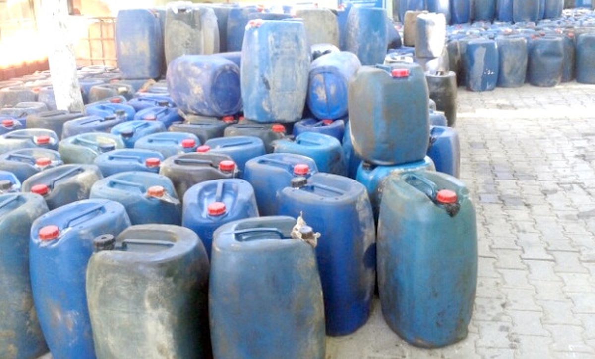 İzmir'de, 2 Bin Litre Kaçak Akaryakıt Yakalandı