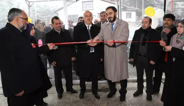 Üzümlü'de Kuran Kursları Yararına Kermes